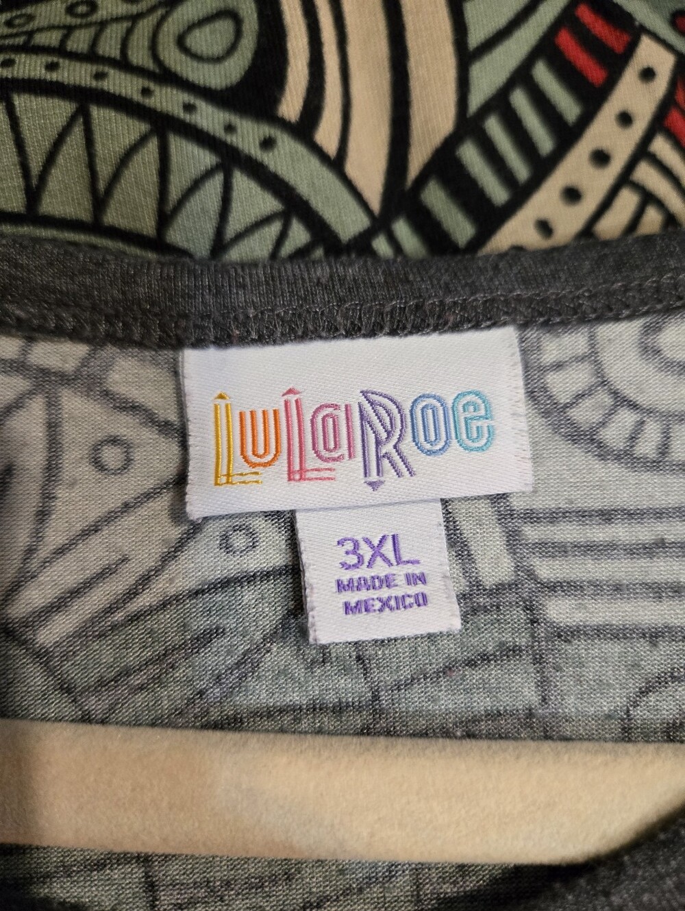 Lularoe Randy Colorful Pattern Raglan Sleeve Baseball T - Gray and Multi - Picture 3 of 3